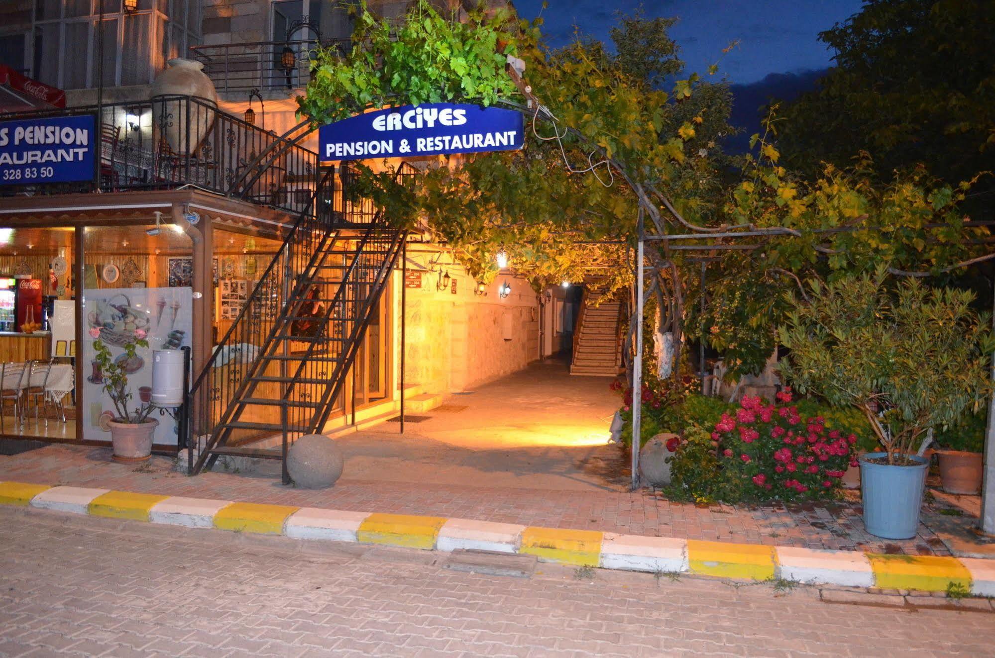 Erciyes Stone Hotel ウチヒサール エクステリア 写真