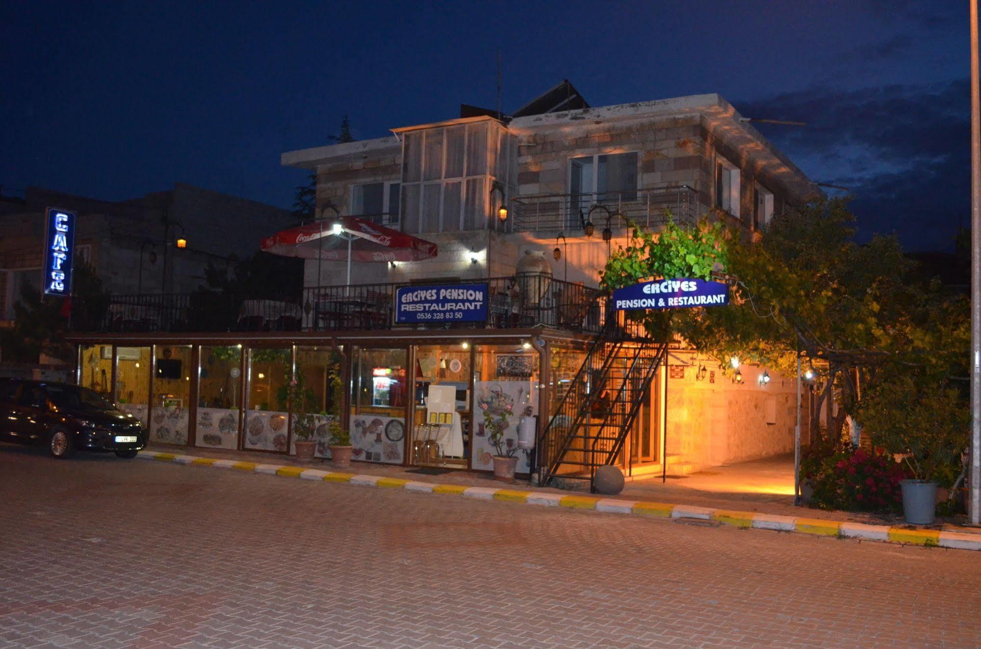 Erciyes Stone Hotel ウチヒサール エクステリア 写真